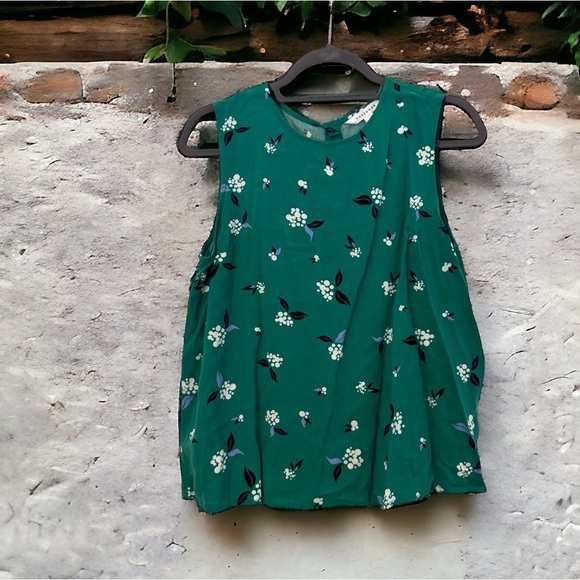 POPSUGAR Tops - Popsugar Sleeveless Green Top - Ladies Large - Like New, Tank Top